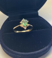 Elegant emerald-diamond gemstone yellow gold ring 1.91g