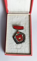 "A Szakma kiváló brigádja" Szocialista Brigád kitüntetés, kitűző