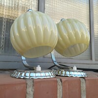 Art deco nikkelezett lámpa pár felújítva - függőlegesen bordázott krémszínű ernyő