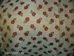 Retro charming red floral woven curtain