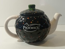 Pickwick Blackberry Tea Pourer