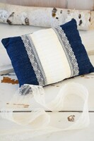 Denim ring pillow with veil lace decoration