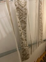Curtain with an elegant pattern