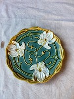 Secession ceramic plate from Körmöcbánya 17 cm.