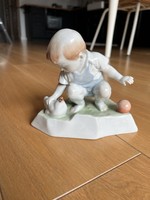 Zsolnay porcelain - András Sinkó playing ball