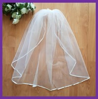 Fty18 - 1 layer, satin edge, snow white mini bridal veil 50x100cm