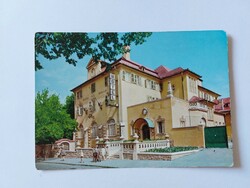 Old postcard mouse park hostel 1972