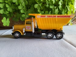 Matchbox_Peterbilt Super Kings Tipper Truck_billencs_1978_ritka színben!