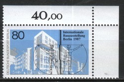Postatiszta Berlin 0238  Mi 785     1,70 Euró