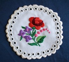 Kalocsai small tablecloth, embroidered needlework 13.5 cm
