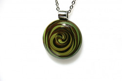 Swirl 11 glass pendant with stainless steel chain
