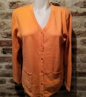Women's silk-cashmere sweater chest. 100 Cm