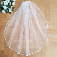 Fty38 - 1 layer, satin edge, ecru bridal veil 80x100cm