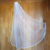 Fty40 - 1 layer, satin border, ecru wedding veil 80x100cm