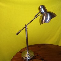 Bauhaus.Króm, krómozott,dönthető, asztali vagy műhely lámpa. MŰKÖDIK.