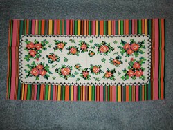 Retro linen tablecloth, never used! (A8)