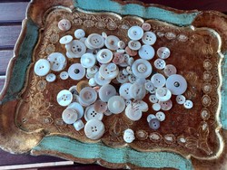 Antik gyöngyház gombok- vintage varró kellék