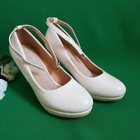 Új, 38-as platformos fehér menyasszonyi, alkalmi magassarkú cipő bokapánttal