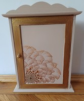 New! Beige brown key cabinet with mandala decoration, hand painted 27.5x21x6cm