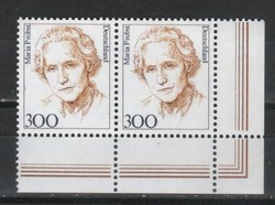 Ívszéles Német 1237 Mi 1956 postatiszta       6,00 Euró