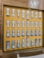Ősz Szabó Antónia Aquincum sakkészlet 44x44 cm