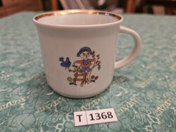T1368 Zsolnay mug with children's pattern