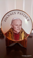 Hollóházi porcelán festett falitál II. János Pál pápa portréjával