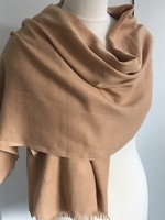 Tobacco-colored scarf made of viscose and silk, 180 x 68 cm