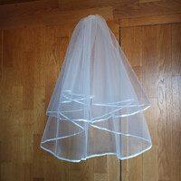 Fty82 - 2-layer snow-white wedding veil with satin edge 60/80x150cm