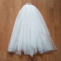 Fty90 - 2-layer, untrimmed, rich ecru bridal veil 60/60x200cm