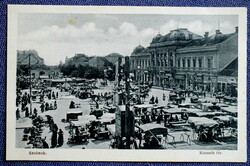 Szolnok - Kossuth Square, market day, shops, horse-drawn carts photo postcard 1915