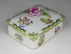 1Q341 Herend porcelain bonbonier with old victorian pattern
