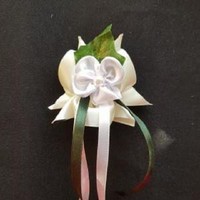 Wedding bok03 - ivy leaf ecru satin floral groom pin