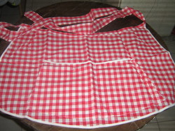 Cute new large pocket Bavarian folk style red white checkered apron