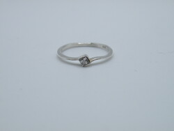 Uk0200 tiny clear sterling silver 925 ring size 50 1/2