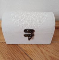 New! Wooden treasure box, jewelry holder, with hand-painted white mandala decoration, 13.5x9x7.5cm