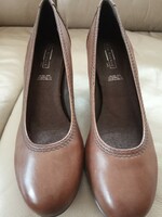 Women's leather shoes new 5th avenue leather shoes size 37 new, never worn