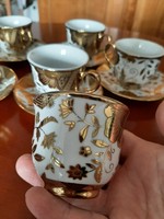Gyönyörű dúsan aranyozott porcelán 6db kávéscsésze +5db alj