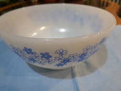 Brazilian Jena milk glass bowl with flower pattern, very nice condition