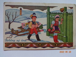 Régi grafikus újévi üdvözlő képeslap - gyerekek népviseletben, szánkóval