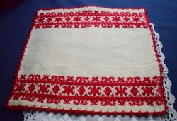 Woven pattern handwork folk tablecloth 26 x 26 cm