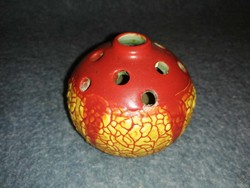 Retro craftsman ceramic ikebana vase, 8 cm high (a8)