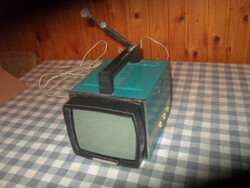 Retro orosz mini TV kék
