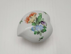 Heart-shaped bonbonnier with flower pattern from Herend, 7.5 cm