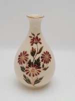 Zsolnay virágmintás váza, 11 cm