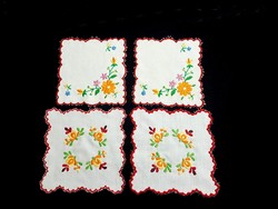 4 tablecloths embroidered with Kalocsa flower pattern 15 x 15 and 17 x 17 cm
