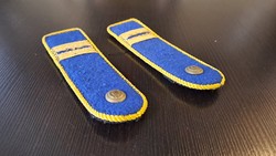 Rangjelzés váll lap