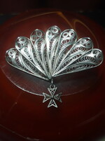 Régi filigrán legyező formájú ezüst bross birodalmi kereszttel
