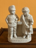 Katona kedvesével - 1. világháborús porcelán figurális tartó