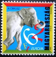 S4645 / 2002 europa : circus stamp postal clerk